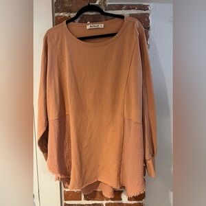 Women’s Three Bird Nest split hem cotton oversized tunic, size M